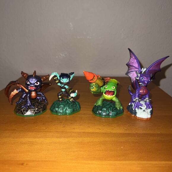 Lot of 14 various collectible Activision Skylanders Figures Wii Wireless Portal - Picture 10 of 11